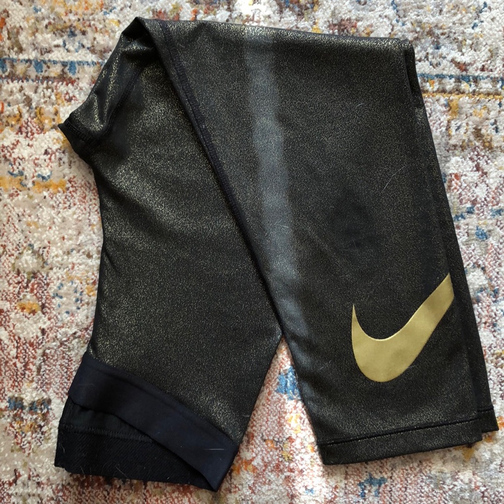 Nike Metallic Compression Capris